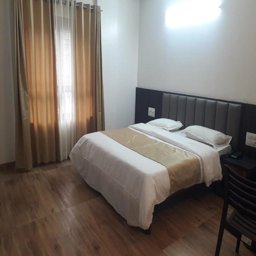 Hotel Shiv Sangram Ahmednagar Exterior photo